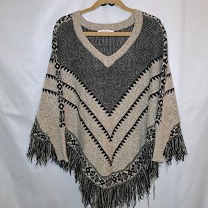 Black and Cream Women's Sweater Poncho